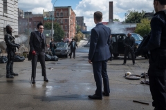 GOTHAM: L-R: Robin Lord Taylor and Ben McKenzie in the “A Dark Knight: A Day in the Narrows” episode of GOTHAM airing Thursday, Nov. 2 (8:00-9:01 PM ET/PT) on FOX. ©2017 Fox Broadcasting Co. Cr: Jeff Neumann/FOX