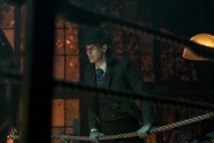 GOTHAM: Cory Michael Smith in the "XXX" episode of GOTHAM airing Thursday, Nov. 9 (8:00-9:01 PM ET/PT) on FOX. ©2017 Fox Broadcasting Co. Cr: David Giesbrecht/FOX